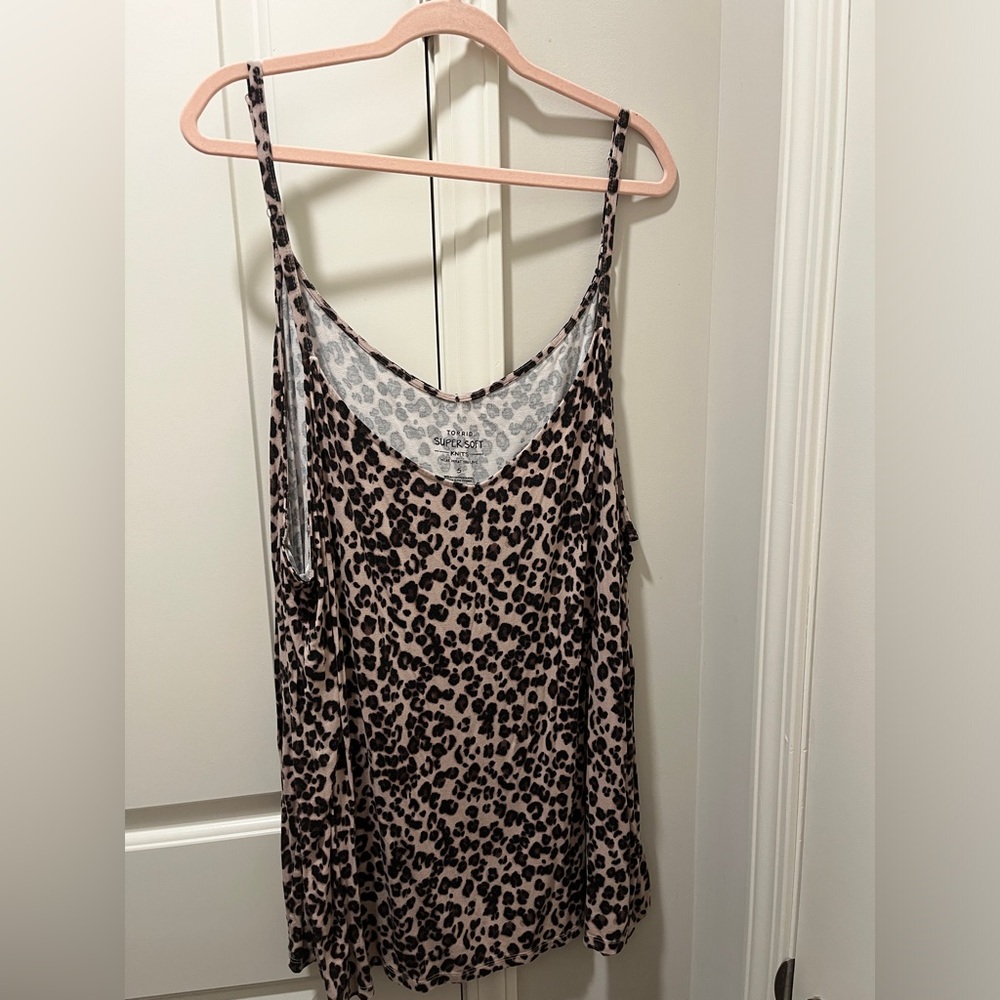 Torrid Leopard Print Tank, size 5